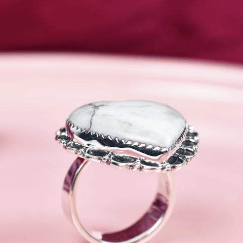 White Howlite 925 Sterling Silver Ring