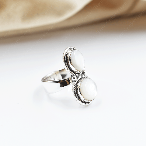 Handmade White Mother of Pearl 925 Sterling Silver Crawler Ring