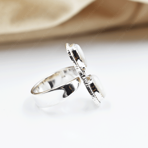 Handmade White Mother of Pearl 925 Sterling Silver Crawler Ring