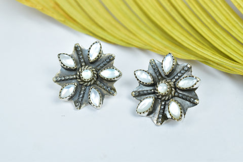 Handmade Mother of Pearl Earring in 925 Sterling Silver