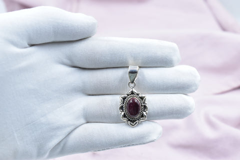 Handmade Purple Spiny Oyster 925 Sterling Silver Pendant